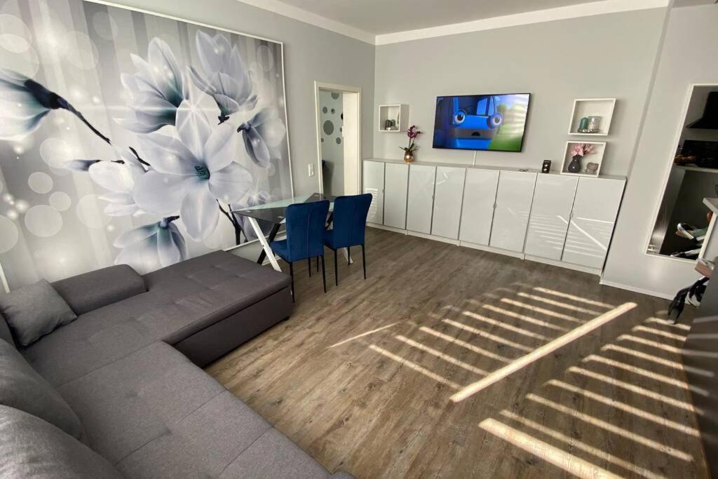 Staywell Xxl Fuer 7 I Parkplatz I Kueche I Netflix * Paderborn